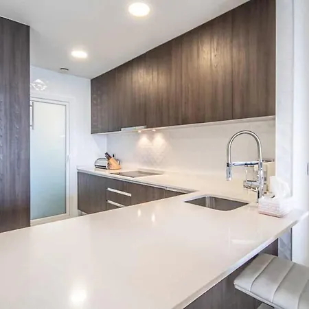 Chill Vibes En Sunset Drive